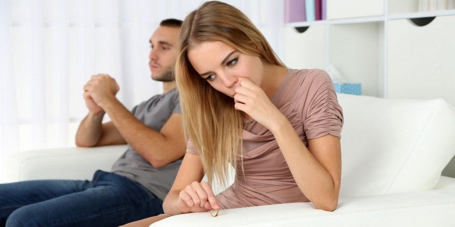Существуют некоторые признаки для определения фиктивности