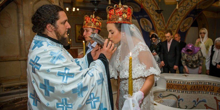 На таинстве венчания нужно соответствовать православной церкви